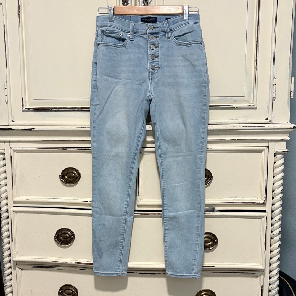 Light Blue High-Waisted Women Jeans